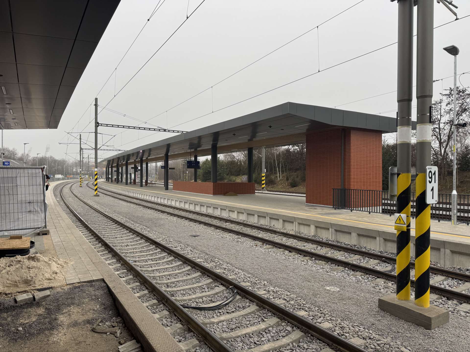 Odvětran&eacute; fas&aacute;dy - N&aacute;stupi&scaron;tě Jihlava- 5