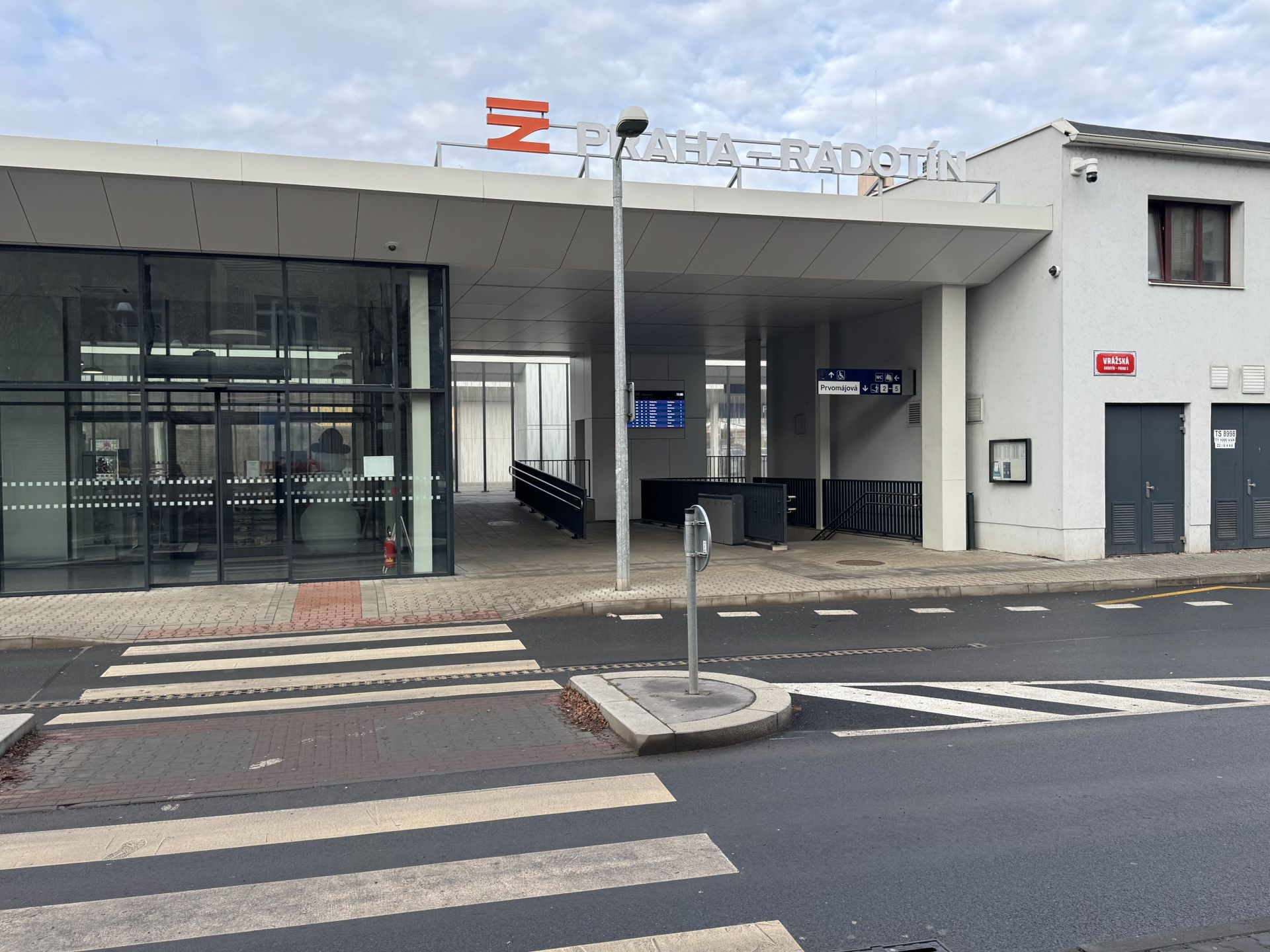 Radot&iacute;n - n&aacute;draž&iacute;