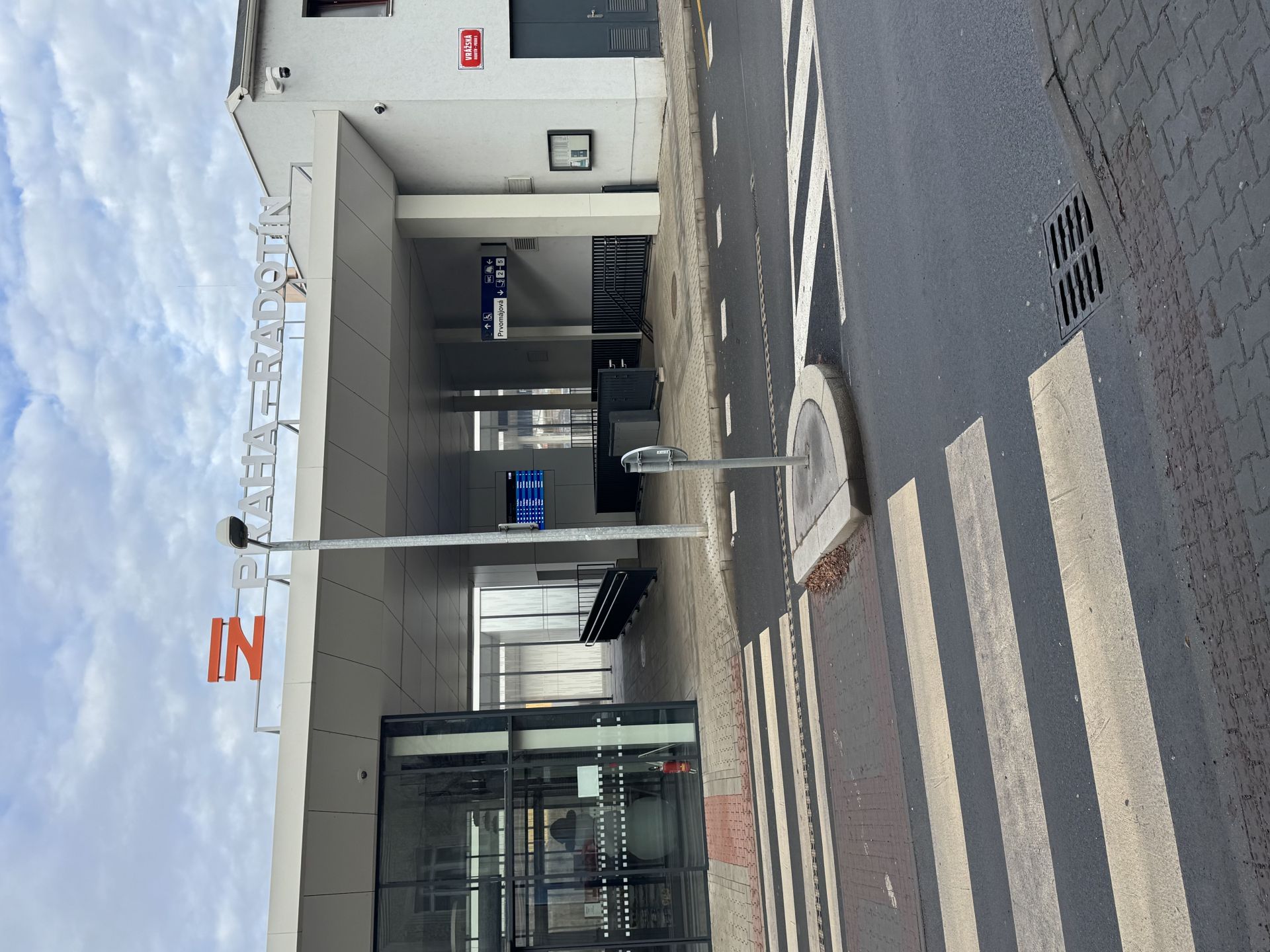 Radot&iacute;n - n&aacute;draž&iacute;